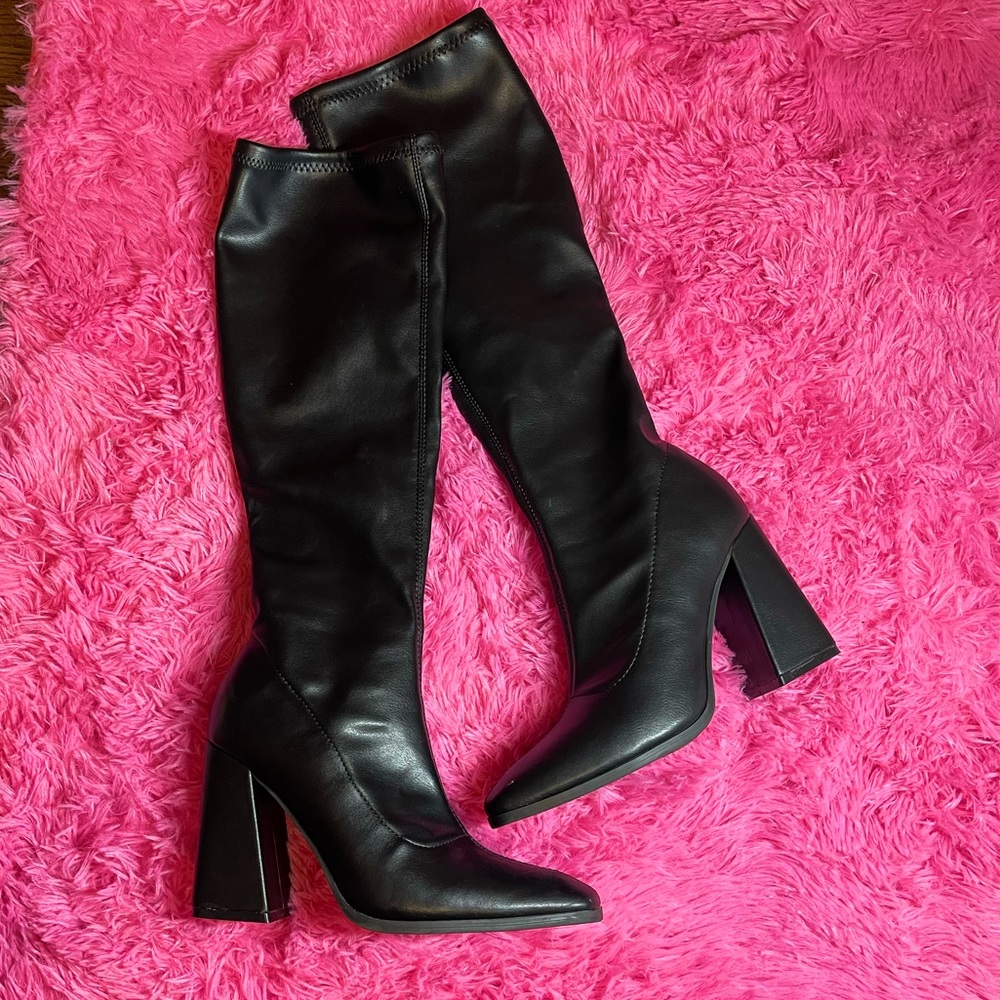 Under The Knee Boots